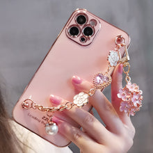 Lade das Bild in den Galerie-Viewer, Luxury Plating Glitter Camellia Gem Bracelet Flower Pendant Phone Case For IPhone13 12 11 Pro XS MAX XR X 7 8 Plus Cover Coque
